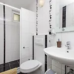 Matanovi Dvori Md Makarska