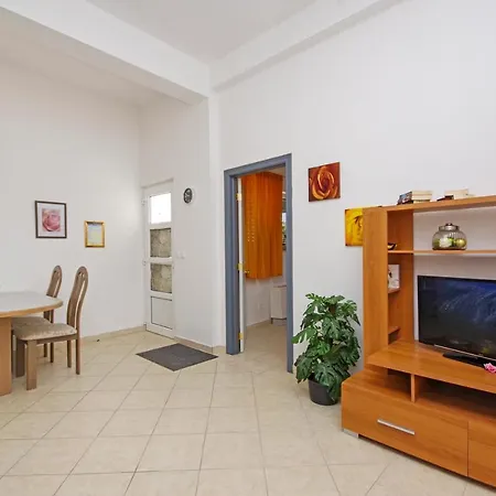 Matanovi Dvori Md *