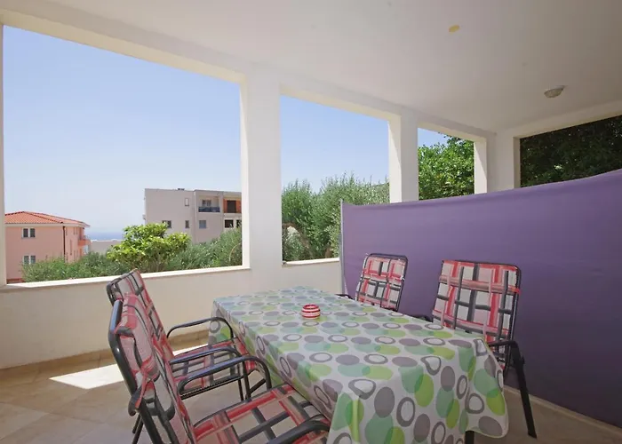 Matanovi Dvori Md Makarska